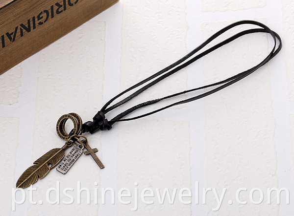 Men Alloy Cross Charm Leather Necklace